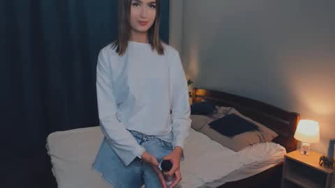 Snapshot of paulettelafevre chatting on September 2025 09:15:02 PM Eva online show from September 2025 09:15:02 PM