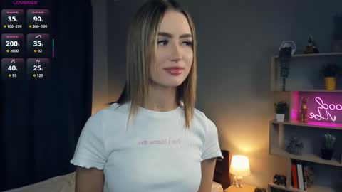 Snapshot of paulettelafevre chatting on September 2025 07:08:01 PM Eva online show from September 2025 07:08:01 PM