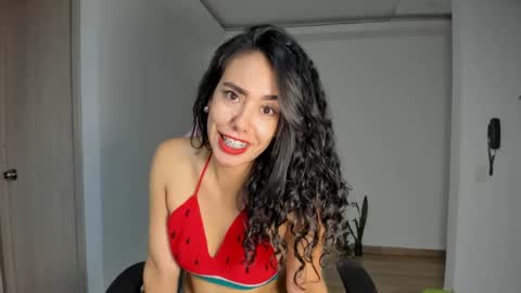 Snapshot of paulina_dossantos chatting on February 2025 01:03:01 AM paulina online show from February 2025 01:03:01 AM