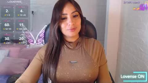 paulina online show from July 2026 04:49:01 PM
