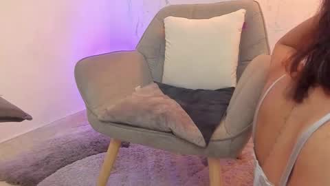 Snapshot of paulina_lopezz chatting on September 2025 08:10:01 PM PAULINA online show from September 2025 08:10:01 PM