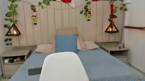 Snapshot of paulina_lopezz chatting on December 2025 07:53:02 PM PAULINA online show from December 2025 07:53:02 PM