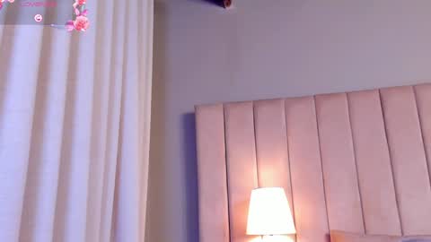 Snapshot of paulina_monrroy_ chatting on January 2025 10:41:01 PM paylina monroy online show from January 2025 10:41:01 PM