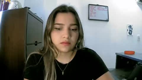 Snapshot of paulina_x_x chatting on June 2026 09:46:01 PM paulina_x_x online show from June 2026 09:46:01 PM