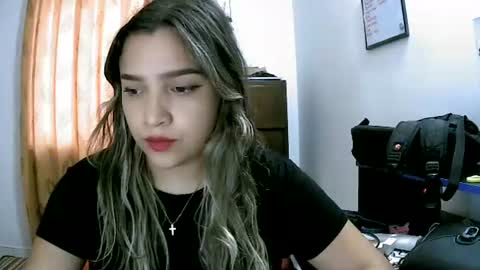 Snapshot of paulina_x_x chatting on June 2026 10:56:02 PM paulina_x_x online show from June 2026 10:56:02 PM