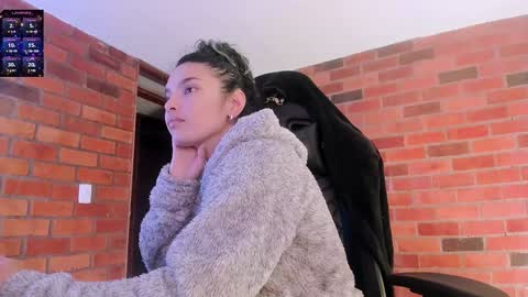 Paulina online show from January 2025 01:49:01 AM