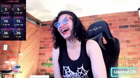 Paulina online show from October 2025 05:57:02 PM