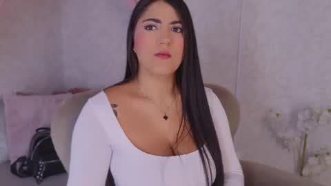 Snapshot of paulinaduarte_ chatting on June 2026 11:52:02 AM Paulina online show from June 2026 11:52:02 AM
