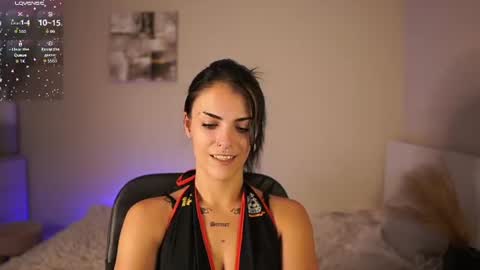 Snapshot of pauline_2005 chatting on July 2026 02:02:01 PM Pauline online show from July 2026 02:02:01 PM