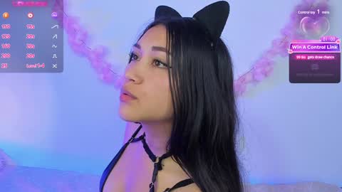 Pauline online show from February 2025 06:13:02 AM