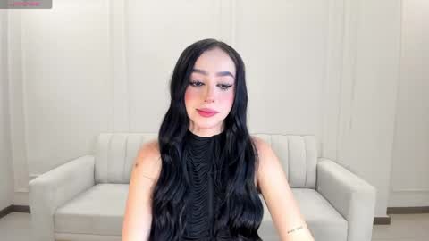 Pauline Sanz online show from May 2026 07:00:01 PM