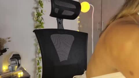 paulirose online show from February 2026 05:44:01 PM