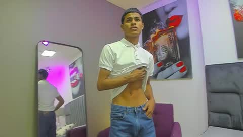 Snapshot of paull_cassidy chatting on October 2025 07:43:01 PM Paull Cassidy online show from October 2025 07:43:01 PM