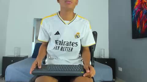 Snapshot of paull_cassidy chatting on October 2025 08:55:02 PM Paull Cassidy online show from October 2025 08:55:02 PM