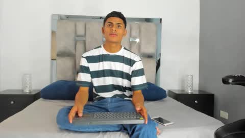 Snapshot of paull_cassidy chatting on November 2025 07:27:01 PM Paull Cassidy online show from November 2025 07:27:01 PM