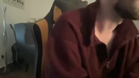 Snapshot of paulsimpsn chatting on November 2025 08:13:02 AM love bush online show from November 2025 08:13:02 AM