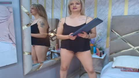 paultte online show from May 2026 03:18:01 PM