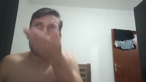 Snapshot of paurrrossa chatting on December 2024 10:42:02 PM PauRosa online show from December 2024 10:42:02 PM