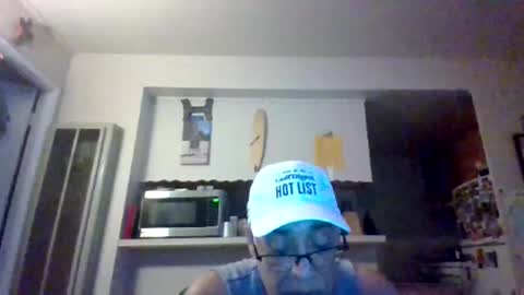 pawgkiller online show from February 2026 04:11:01 AM