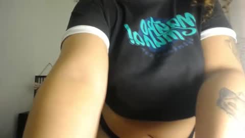 Snapshot of payton_bailey chatting on February 2025 04:39:02 PM Payton online show from February 2025 04:39:02 PM