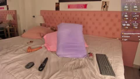 Snapshot of paytonferrara_ chatting on February 2025 09:22:02 AM PaytonFerrara online show from February 2025 09:22:02 AM