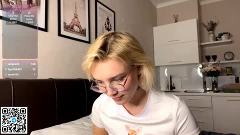 Lola online show from November 2025 04:06:02 PM