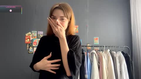 Lola online show from February 2026 09:07:02 AM