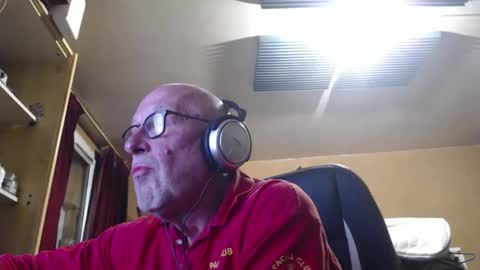 Snapshot of pc8474408 chatting on December 2025 11:10:01 PM pc8474408 online show from December 2025 11:10:01 PM