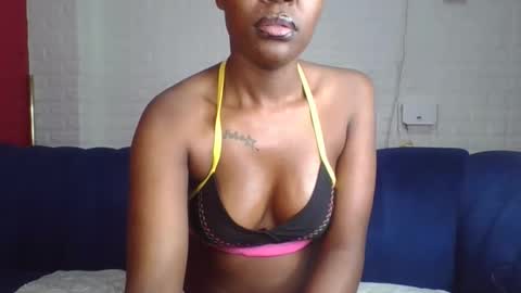 peach_melbah online show from October 2025 09:20:01 PM