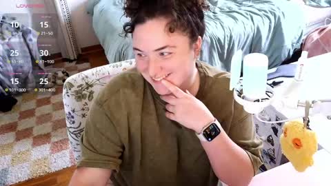 Peach Bandit online show from April 2026 01:56:02 PM