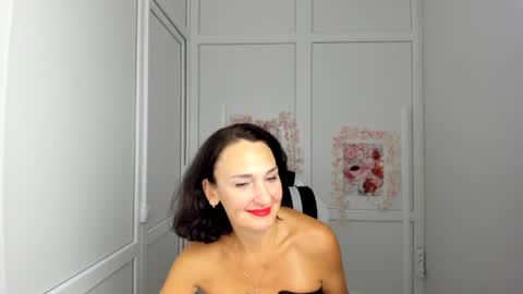 Christina online show from July 2026 05:34:01 AM