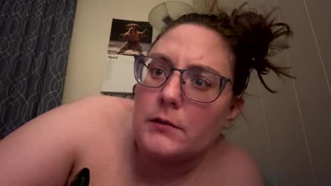 Snapshot of peachesbestfriend chatting on April 2026 09:29:01 AM peachesbestfriend online show from April 2026 09:29:01 AM