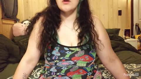 Peachess online show from December 2025 12:52:02 AM