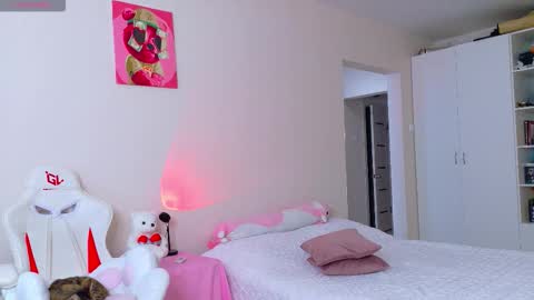 Snapshot of peachiee__ chatting on March 2026 05:44:01 AM Ann online show from March 2026 05:44:01 AM
