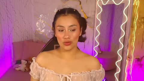 peachy_tay online show from April 2026 11:53:02 AM
