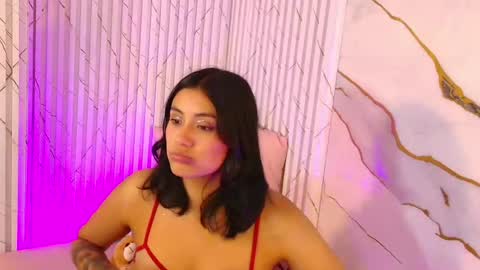 peachy_tay online show from April 2026 05:30:01 PM