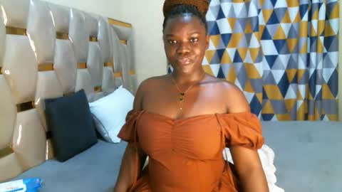 Peachy online show from October 2025 02:16:01 PM