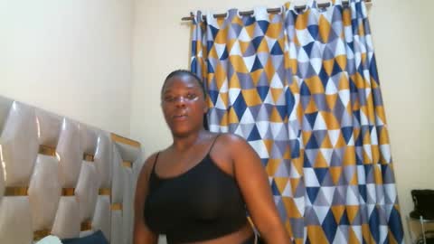 Snapshot of peachygirl255 chatting on March 2026 06:53:01 AM Peachy online show from March 2026 06:53:01 AM