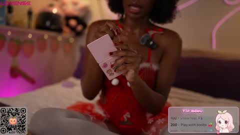 Snapshot of peachypeachgirl chatting on November 2025 03:39:01 AM peachypeachgirl online show from November 2025 03:39:01 AM