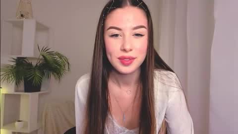 Snapshot of peachypoet chatting on September 2025 01:33:01 PM Chloe online show from September 2025 01:33:01 PM