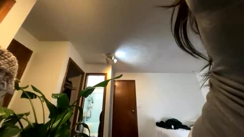 PeachyObsession online show from May 2026 01:24:02 AM