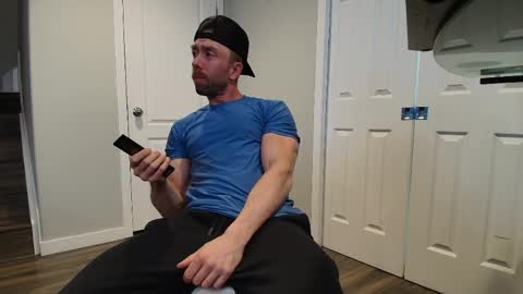 peaked_pleasures online show from April 2026 11:13:02 PM