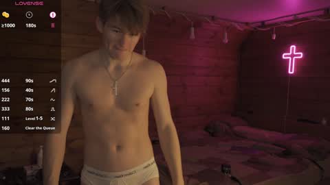 peanut_boy online show from December 2024 08:51:01 PM