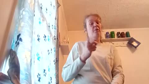 Pearl May online show from January 2025 07:06:01 PM