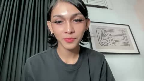 Pearl online show from February 2025 04:50:01 PM