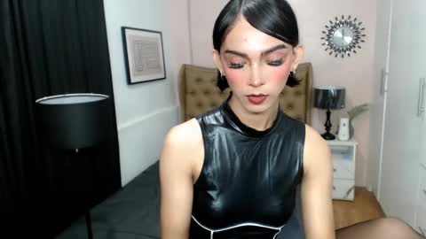 Pearl online show from March 2025 05:43:02 AM