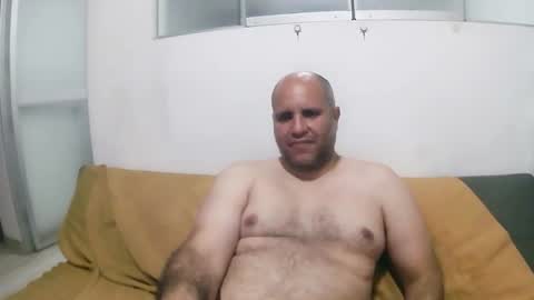 Snapshot of pedrofalfan chatting on December 2025 05:01:02 AM Pedro online show from December 2025 05:01:02 AM