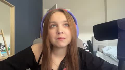 Luna Vale online show from June 2026 01:58:02 PM
