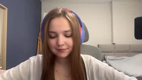 Luna Vale online show from June 2026 03:10:02 PM