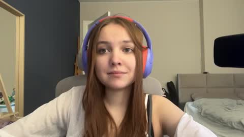 Luna Vale online show from June 2026 03:11:02 PM